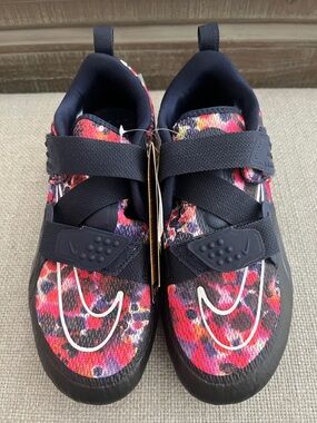 NWT Nike Superrep spin bike sneakers, size 8.5.